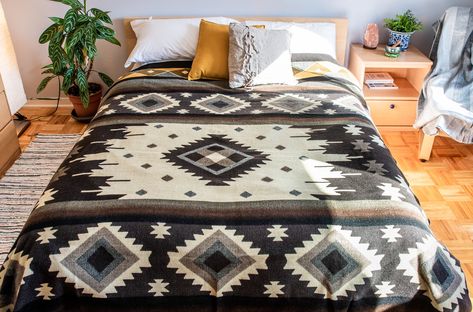 Southwestern Throw Blanket, Camping Bedding, A Night Under The Stars, Southwestern Blankets, Resort Furniture, Ranch Furniture, Alpaca Wool Blanket, Navajo Blanket, Boho Throw Blanket