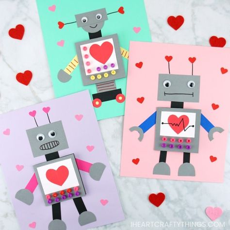 Robot Valentine Craft Valentines Robots, Preschool Valentine Crafts, Valentine Card Crafts, Robot Craft, Valentines Bricolage, Valentine Art Projects, February Crafts, Easy Valentine Crafts, Valentine Craft