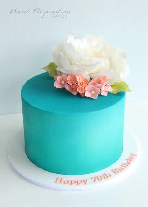 Teal Cake With Flowers, Cake For Women Simple, Outrageous Cakes, Ideas For Birthday Cake, Birthday Cake For Women, Birthday Cake For Women Simple, Cake For Women, Teal Cake, Green Birthday Cakes