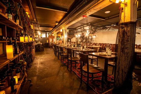 11 of Denver's Best Date Night Restaurants Date Night Vibes, Cruise Rooms, Denver Restaurants, Europe Honeymoon, Party Vibe, Romantic Meals, Dinner Restaurants, Romantic Backdrop, Romantic Restaurant