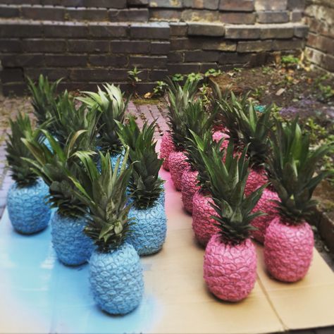 Spray painted pineapples Spray Painted Pineapples, Stitch And Angel Gender Reveal, Luau Picnic, Stitch Theme Party, Angel Gender Reveal, Stitch Gender Reveal, Angel Gender, Luau Decor, Tropical Event