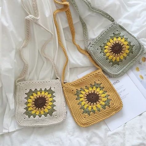 Crocheted Purses, Handbags Handmade, Confection Au Crochet, Handmade Crochet Bags, Mode Crochet, Crochet Daisy, Crochet Sunflower, Crochet Simple, Crochet Purse