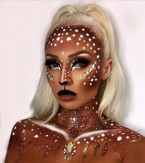 #makeup #ninefrogs Christmas Party Makeup, Fantasy Make-up, Deer Makeup, Halloween Make-up Looks, Halloween Makeup Diy, Christmas Makeup Look, Cool Halloween Makeup, Halloween Eye Makeup, Make Up Inspiration