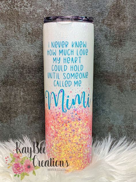 Gigi Tumbler Ideas, Mimi Cup Designs, Mimi Tumbler Ideas, Glitter Things, Tumbler Inspiration, Tumbler Cups Personalized, Mom Crafts, Epoxy Crafts, Waterslide Decal Paper