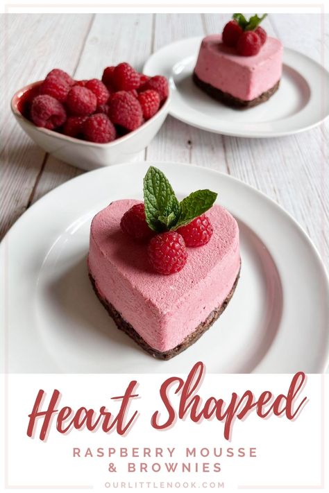 Strawberry Valentines Desserts, Valentines Individual Desserts, Valentines Mousse Dessert, Valentine Party Desserts, Valentines Day Food Desserts, Valentines Entree Ideas, Raspberry Valentine Desserts, Valentines Dessert Recipes Easy, Valentine's Dessert Ideas