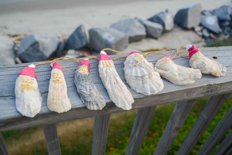 Santa Claus oyster shell ornament craft Oyster Shell Santa Ornaments Diy, Oyster Shell Santa, Angel Oyster Shell Ornament, Santa Oyster Shell Ornament, She’ll Ornaments, Nautical Christmas Ornaments, Beach Themed Art, Seashell Christmas Ornaments, Oyster Ornament