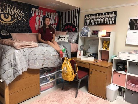 Florida State DeGraff East Dorm Fsu Dorm Room Ideas, Fsu Dorm Room, University Of Florida Dorm, Fsu Dorm, San Diego State University Dorms, Miami Ohio University Dorms, Texas State University Dorm, Ferris State University, College Bedroom Decor