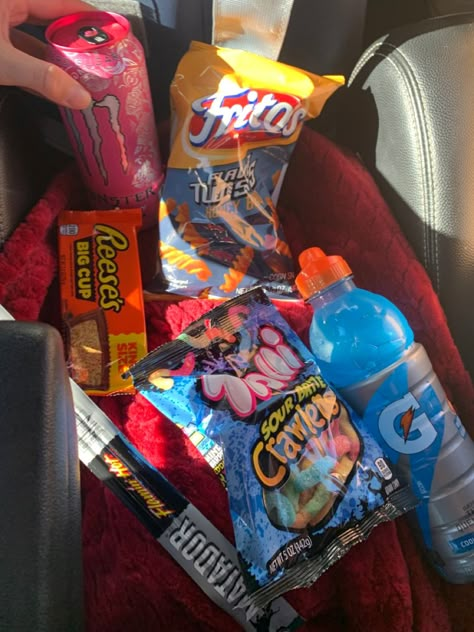 Candy Asethic, Warning Aesthetic, Junk Food Snacks Aesthetic, Snacks For School, Gas Station Food, Munchies Snacks, Trip Snacks, Road Trip Snacks, Soul Food Dinner