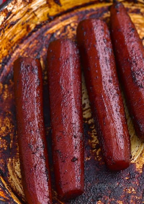 Carrot Bacon, Veggie Dog, Carrot Dogs Recipe, Vegan Hoagie, Carrot Hotdogs, Summer Vegan Meals, Vegan Hotdogs, Carrot Hotdogs Recipe, Vegan Hotdogs Recipe