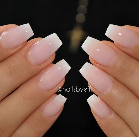 French Ombré                                                                                                                                                                                 More Everyday Nails, Fresh Nails, Faded Nails, Natural Acrylic Nails, Unghie Sfumate, French Manicure Designs, Dermal Piercing, Ombre Nail Designs, Classy Acrylic Nails