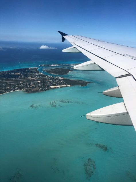 Bahamas Airport, Airport Vibes, Dream Live, Turks And Caicos, Wonderful Places, Bahamas, Dream Vacations, Dream Life, Airplane View