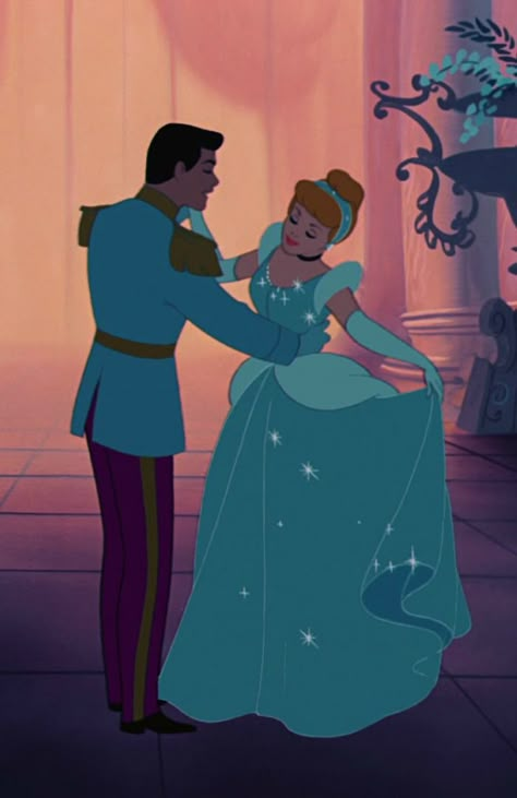 Disney Movie Trivia, Images Disney, Prince Henry, Cinderella Disney, Disney Songs, Disney Princes, Disney Favorites, Old Disney, Disney Couples