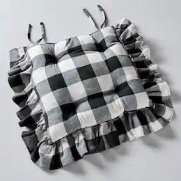 Buffalo Plaid - Rustic Farmhouse Plaid Prints | Country Door Buffalo Check Chair, Farmhouse Style Living Room Decor, Plaid Chair, Farmhouse Quilts, Buffalo Plaid Decor, Plaid Rug, English Country Decor, Tufted Chair, Country Door