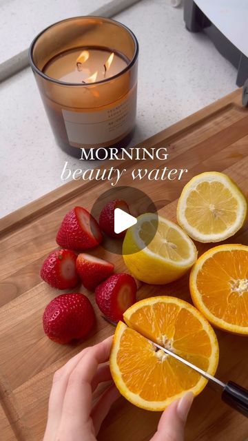 Danielle Brown | vegan recipes on Instagram: "drink this BEAUTY WATER every morning 🍓🍊🥥🍋💦follow @healthygirlkitchen for more healthy recipes! The OG recipe: 5 strawberries 1/2 lemon juiced 1/2 orange juiced 1 cup coconut water 1 tbsp apple cider vinegar ✨order the HealthyGirl Kitchen cookbook for more plant based recipes that make you feel amazing!! It’s only $17 on Amazon right now!! 🍓make it like me or added all ingredients to a blender! Either way works! I had to post this recipe again because it’s one of my most popular recipes ever and the response was so amazing! Everyone always tells me they feel so good after drinking this 🩷 #healthyfood #healthydrink #beauty #skinhealth #morningroutine #morningvibes #healthyeating #glutenfree #bloated #dairyfree #cleaneating #eatingcl Resep Smoothie, Plant Based Cookbook, Beauty Water, Healthy Drinks Smoothies, Healthy Juice Recipes, Healthy Drinks Recipes, Water Recipes, Fruit Smoothie Recipes, Healthy Juices