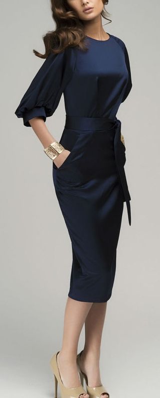 Navy pencil dress Business Cocktail Dress, Navy Pencil Dress, 파티 드레스, Special Dresses, Work Style, Wear To Work, Beautiful Clothes, Pencil Dress, Business Attire