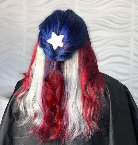 Puerto Rican Hair, Puerto Rican Flag Nails, Puerto Rican Nails, Puerto Rican Hairstyles, Easy Hair Drawings, Dramatic Hair Colors, Color Me Badd, Puerto Rico Pictures, Puerto Rican Pride