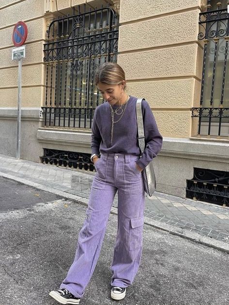 Purple Pants Outfit, Trendy Fits, Soft Autumn, Neutral Outfit, Colourful Outfits, Spring Summer Outfits, Outfits Casuales, Casual Fits, Everyday Outfits