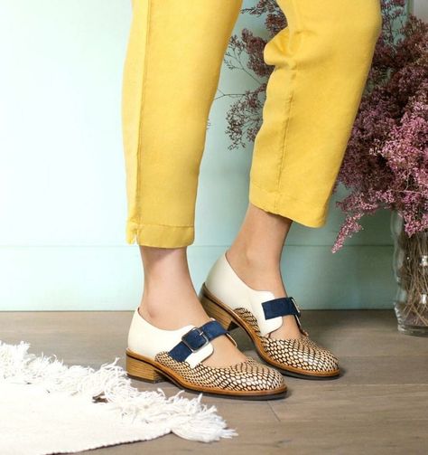 Chie Mihara  Style YUMMY SS20 collection Mihara Shoes, Chie Mihara Shoes, Fall Winter Shoes, Fly London Shoes, Fashion Shoes Flats, London Shoes, Fancy Shoes, Oxford Heels, Fly London