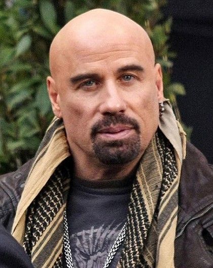 John Travolta bald | From Paris With Love-pretty cool looks a bit like an action villain but still pretty cool-movie French Cut Beard, French Beard, Beard Styles Bald, Shaved Head With Beard, Goatee Styles, Balding Mens Hairstyles, Bald Men Style, Bald Look, Bald With Beard