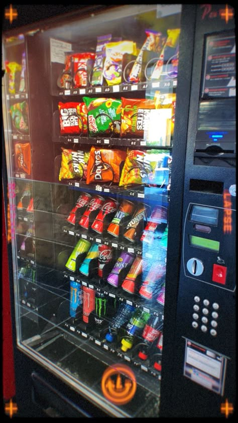 Arcade Wallpaper Aesthetic, Vending Machine Business Aesthetic, Vending Machine Photography, Japanese Vending Machines Aesthetic, Vending Machines Aesthetic, Vending Machine Wallpaper, Arcade Machine Aesthetic, Aesthetic Vending Machine, Vending Machine Aesthetic