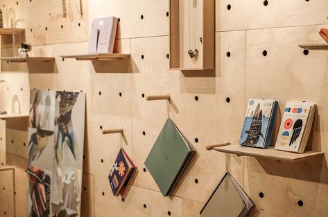 » WallStack -Simple modular system. Functional in many ways. Modular Display System, Modular Display, System Furniture, Open Space Office, Stationary Store, Info Board, Interactive Walls, Joinery Details, Modular Walls