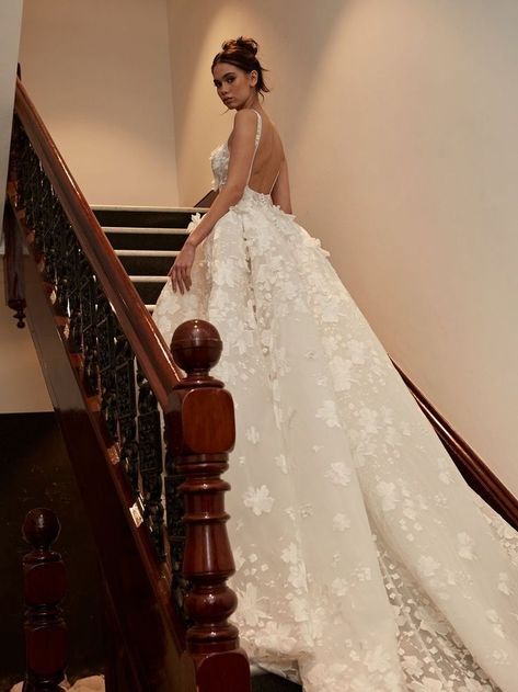 Palas Couture Wedding Dress, Pallas Couture Bridal, Wedding Dress Pretty, Pallas Couture Wedding Dress, Pearl Applique, Pallas Couture, Couture Wedding Dress, Big Wedding Dresses, Applique Flowers