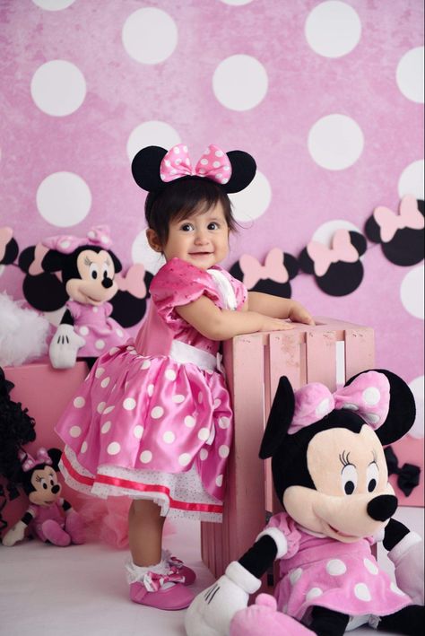 Minnie Mouse 2nd Birthday Photo Shoot, Minnie Mouse Theme Photoshoot, Minnie Mouse 2nd Birthday Pictures, 1st Birthday Photoshoot Minnie Mouse, Minnie Mouse First Birthday Photo Shoot, Mini Mouse Photo Shoot Ideas, Minnie Mouse Birthday Photoshoot, Minnie Mouse Photo Shoot Ideas, Minnie Mouse Photoshoot