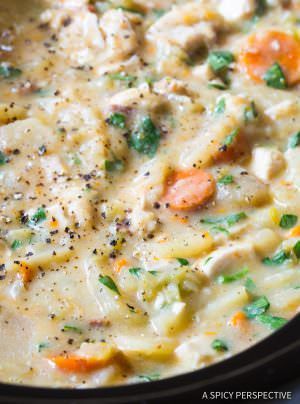 Perfect Healthy Slow Cooker Chicken Potato Soup | ASpicyPerspective.com #lowfat #glutenfree #dairyfree Slow Cooker Chicken Potatoes, Potato Soup Crock Pot Easy, Chicken Potato Soup, Slow Cooker Chicken Healthy, Crockpot Soups, Healthy Potato, Potato Soup Crock Pot, Chicken Potato, Soup Healthy