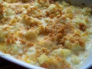 Silver Palate Gratinee of Cauliflower recipe - from the Vicky Cioci's Cookbook Family Cookbook Seafood Au Gratin, Cauliflower Au Gratin, Silver Palate, Au Gratin Recipes, Cauliflower Gratin, Ww Points, Weight Watchers Recipes, Family Cookbook, White Pepper