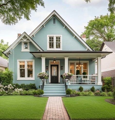 Mint House Exterior, Beach House Colors Exterior, Exterior House Makeover, Moscow House, White Cottages, Light Blue Houses, American Bungalow, Teal House, American Foursquare