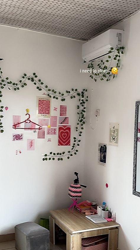 #aesthetic #roomdecorbedroom #workspaces #decor #roomdecorideas #roomdecorbedroom #diyroomdecorforteens #vines #crochet #crochetlove Aesthetic Crochet Room Decor, Crochet Workspace, Vines Crochet, Crochet Vines, Crochet Room Decor, Crochet Room, Aesthetic Crochet, Work Space, Vines