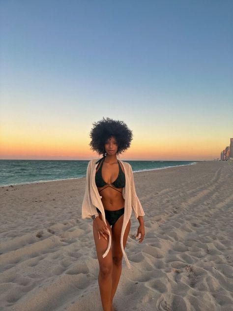 #tropical #beach #aesthetic #sunset #curls #curlyhaircare Black Women Beach Pictures, Sunset Beach Pictures Black Women, Black Women Beach Outfits, Beach Photoshoot Black Women, Beach Poses Black Women, Beach Pictures Black Women, Tropical Beach Aesthetic, Beach Sunset Photoshoot, Dramatic Poses