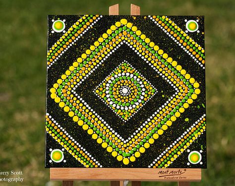 Square Dot Painting, Dot Painting On Square Canvas, Square Dot Art, Dot Mandala On Square Canvas, Mandala On Square Canvas, Square Dot Mandala, Square Mandala Art, Mirror Canvas Art, Mandala Painted Rocks