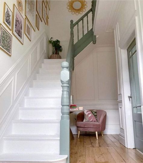 Painted Banister, Hallway Seating, Victorian Terraced House, Hallway Stairs, Stair Banister, Hallway Colours, Modern Hallway Ideas, Wall Mounted Planters, Diy Staircase