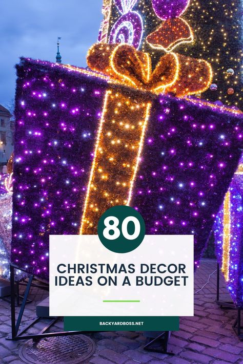 You can create a fun and festive holiday display without breaking the bank with these 80 cheap and easy outdoor Christmas décor ideas. Large Outside Christmas Decorations, Unique Outdoor Christmas Decor, Cheap And Easy Outdoor Christmas Decor, Cheap Christmas Outdoor Decor, Diy Christmas Light Display, Diy Outdoor Presents, Easy Christmas Yard Decorations, Diy Outdoor Present Decoration, Christmas Outdoor Decorating Diy