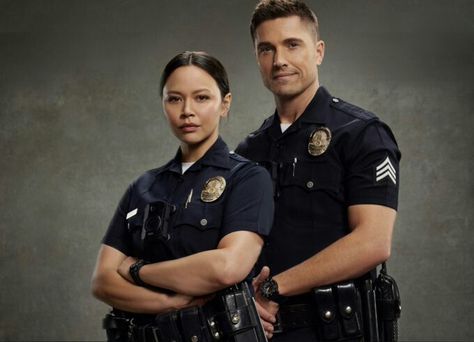 Lucy Chen, Tim Bradford, Police Outfit, Eric Winter, Best Tv Series Ever, Tv Shows Funny, The Rookie, Hey Handsome, Tv Couples