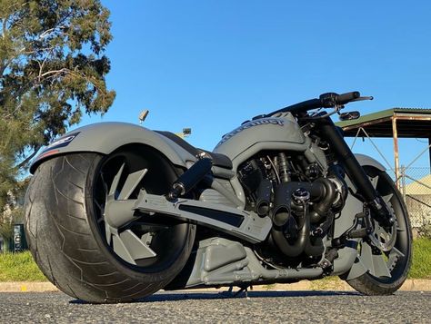 Harley-Davidson® V-Rod "Never Surrender" by DGD Custom Australia Night Rod Custom, V Rod Custom, Harley Davidson Night Rod, Harley V Rod, Night Rod Special, Harley Davidson Wallpaper, Harley Davidson Model, Harley Davidson V Rod, Classic Harley Davidson