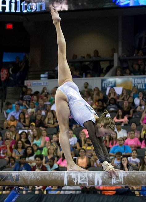 Madison Kocian (USA) HD Artistic Gymnastics Photos Madison Kocian, Gymnastics Competition, Gymnastics Photos, Gymnastics Pictures, Balance Beam, Artistic Gymnastics, Dynamic Poses, Cheerleading, Gymnastics