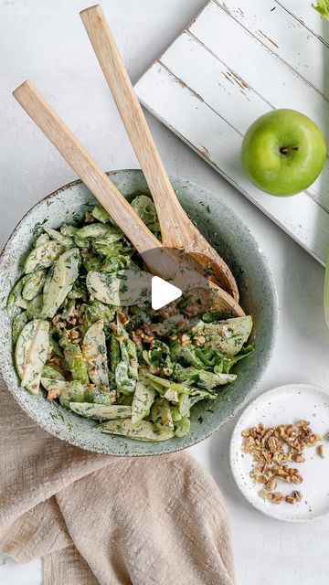 RILY on Instagram: "Refreshing Celery & Apple Salad 🍏 perfect for picnics, spring gatherings or meal-prep for the week!

Comment “salad” below and we’ll send you the recipe link 🔗 

Recipe + reel by @holistic.foodie" Apple Salad, Meal Prep For The Week, The Recipe, Celery, Meal Prep, Salad, On Instagram, Instagram