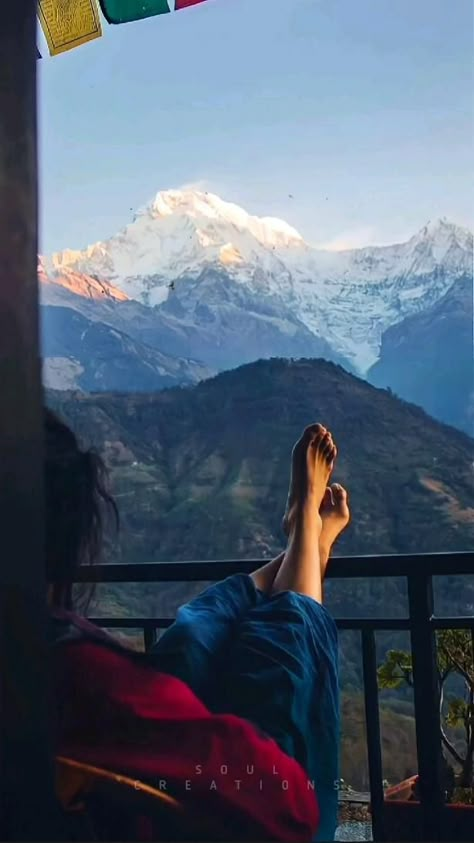 Kalpa Village, Emotional Status Video, Trips Aesthetic, Amma Photos Hd, Summer Travel Aesthetic, Moving Background, Picture Travel, Book Art Projects, Grunge Pictures