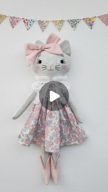 Cat Rag Doll Pattern Free, Fabric Cat Doll Pattern Free, Cat Fabric Doll, Cat Doll Pattern Free, Cat Pattern Sewing, Cat Toy Pattern, Animal Rag Doll, Simple Sewing Pattern, Cat Dolls