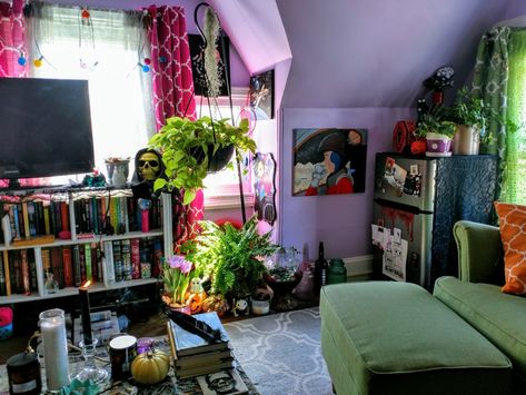 Pastel Goth Interior, Rainbow Goth Decor, Pastel Goth Living Room, Purple House Interior Ideas, Whimsy Goth Decor, Pastel Goth Home, Pastel Goth Home Decor, Goth Interior Design, Goth Living Room