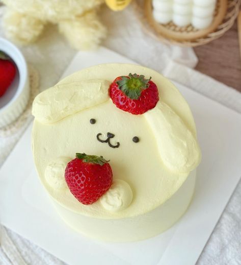 Strawberry Chiffon Cake, Strawberry Chiffon, Matcha Strawberry, Strawberry Birthday Cake, Pom Pom Purin, Mini Cakes Birthday, Cute Baking, Kue Ulang Tahun, Pretty Birthday Cakes