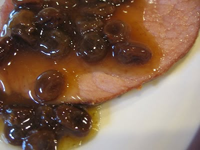 Raisin Sauce For Ham, Recipe For Ham, Ham Sauce, Raisin Sauce, Christmas Dinners, Ham Steaks, Rum Raisin, Pork Ham, Kitchen Witchery