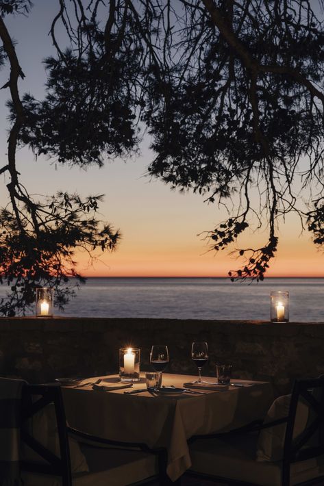 Private Beach Dinner, Cliff Architecture, Aman Sveti Stefan, Hotel Shoot, Design Balcony, Sunset Restaurant, Sveti Stefan, Earthy Living Room, Sunset Dinner