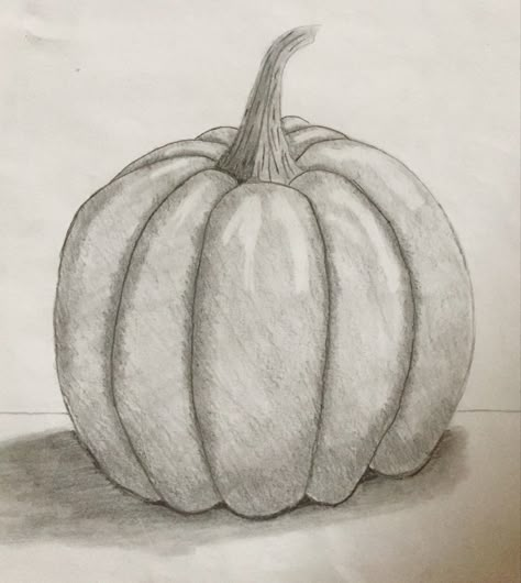 Simple Pumpkin Drawing, Still Life Pencil Shading, Pumpkin Drawing, Art Teaching, Pencil Shading, Elementary Art Projects, Middle School Art, School Art, Elementary Art