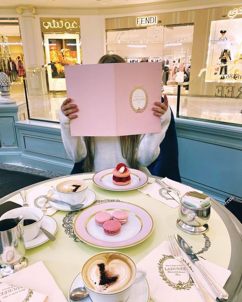 Laduree Photoshoot, Laduree Party, Paris Fits, Laduree Macarons, Laduree Paris, Good Things Are Coming, Instagram Inspo, Disneyland Paris, Vintage Aesthetic