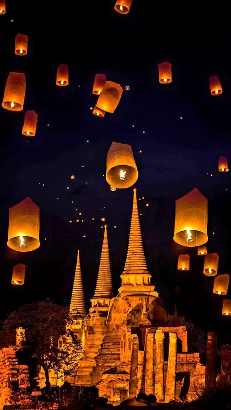 Diwali Festival, Chiang-Mai, Thailand Thadingyut Festival Photo, Thadingyut Festival Design, Lantern Festival Aesthetic, Profile Picture Instagram Dark, Dollars Money Wallpaper, Thailand Festivals, Thailand Pictures, Fb Profile Photo, Best Photo Editing Software