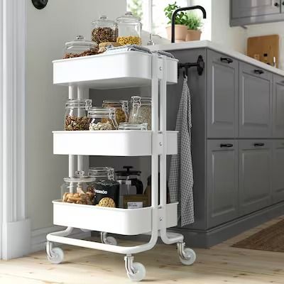 Carrelli e isole cucina - IKEA Italia Ikea Raskog Trolley, Raskog Ikea, Ikea Raskog, Kitchen Island Trolley, Island Cart, Kitchen Trolley, Kitchen Island Cart, Ikea Cabinets, Utility Cart