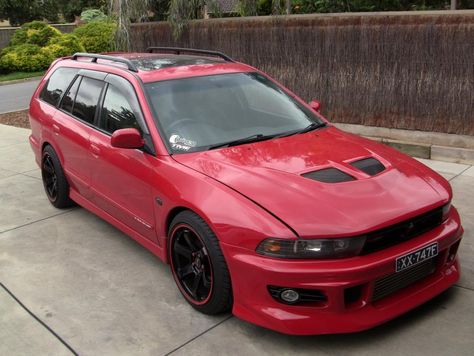 Mitsubishi Legnum VR4 Wagon Clarence Boddicker, Mitsubishi Wagon, Corolla Wagon, Rad Racer, Station Wagon Cars, Mitsubishi Cars, Hatchbacks, Wagon Cars, Dream Vehicles